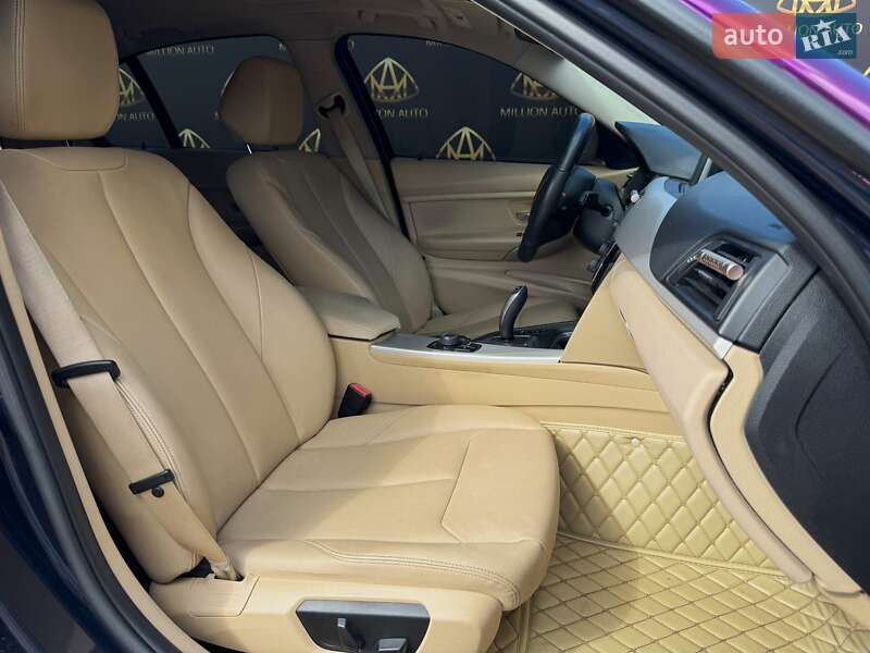 Седан BMW 3 Series 2014 в Києві