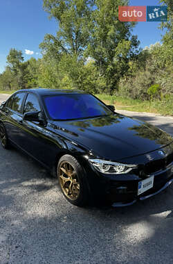 Седан BMW 3 Series 2013 в Кам'янському