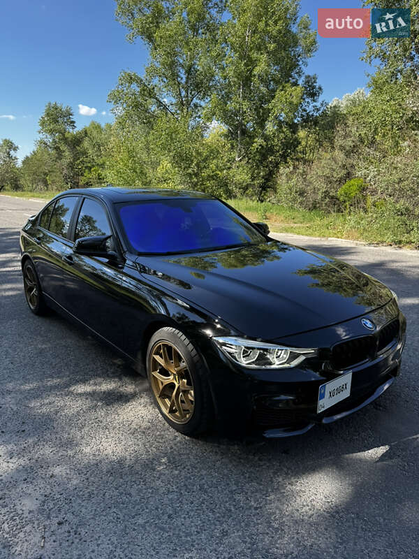 Седан BMW 3 Series 2013 в Каменском