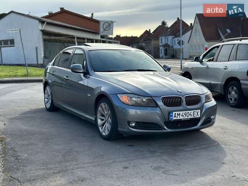 Седан BMW 3 Series 2011 в Житомире фото 3 Седан BMW 3 Series 2011 в Житомире