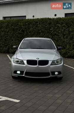 Седан BMW 3 Series 2005 в Виннице