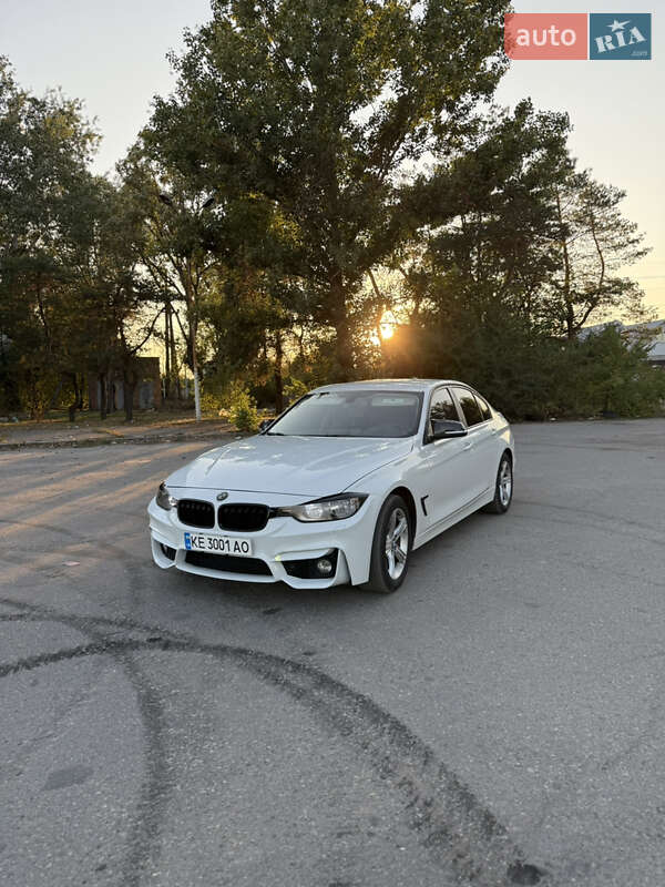Седан BMW 3 Series 2013 в Днепре фото 2 Седан BMW 3 Series 2013 в Днепре