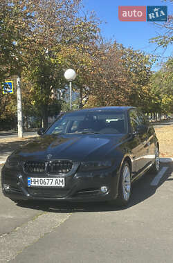 Седан BMW 3 Series 2010 в Черноморске