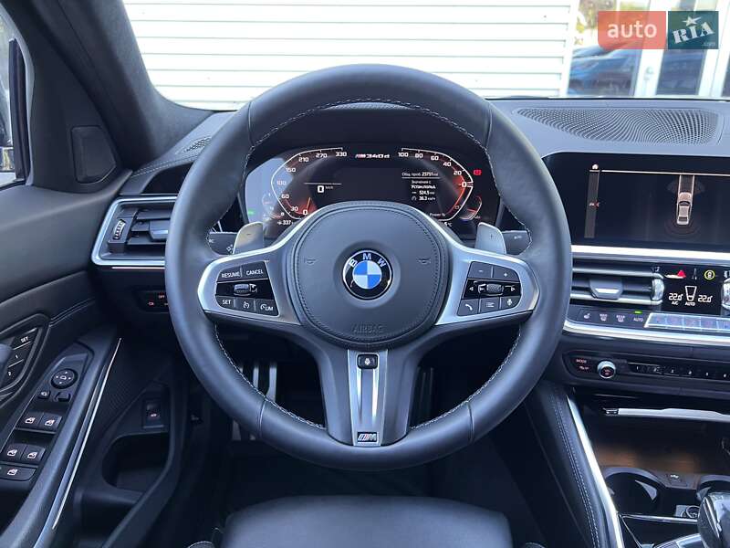 Седан BMW 3 Series 2021 в Киеве