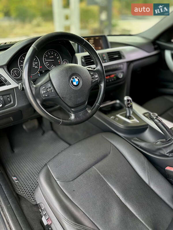 Седан BMW 3 Series 2012 в Днепре фото 9 Седан BMW 3 Series 2012 в Днепре