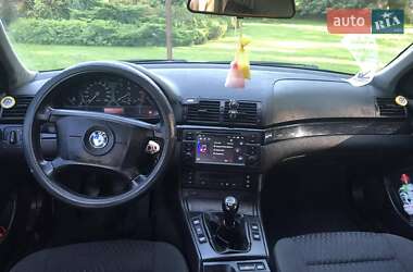 Универсал BMW 3 Series 2001 в  фото 5 Универсал BMW 3 Series 2001 в