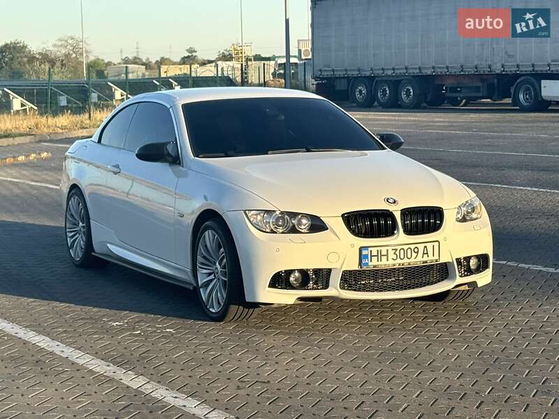 Кабриолет BMW 3 Series 2007 в Одессе