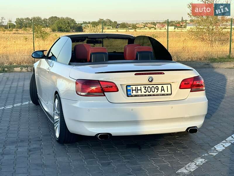 Кабриолет BMW 3 Series 2007 в Одессе