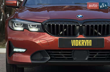Седан BMW 3 Series 2019 в 