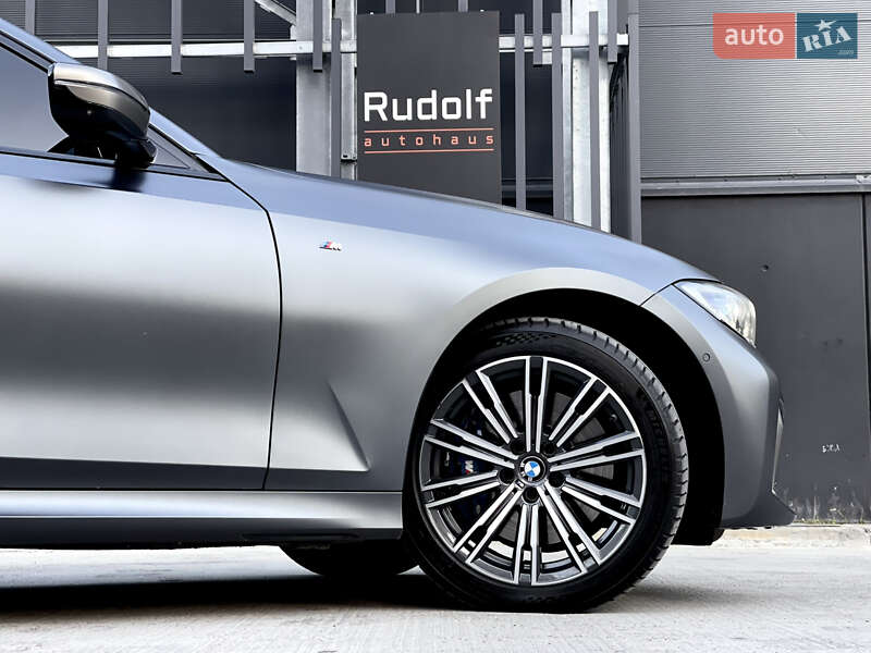 Седан BMW 3 Series 2021 в Києві