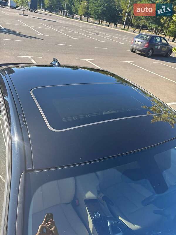 Седан BMW 3 Series 2014 в Киеве