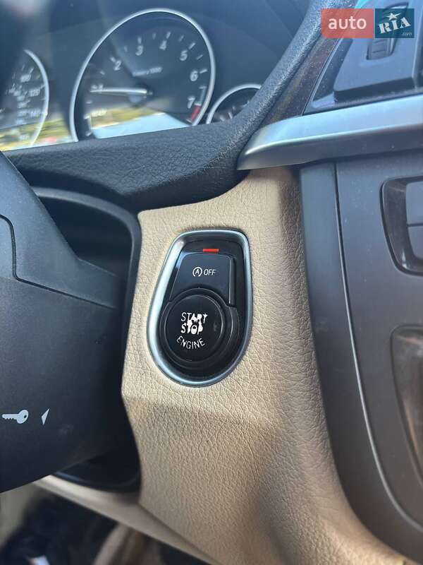 Седан BMW 3 Series 2014 в Киеве