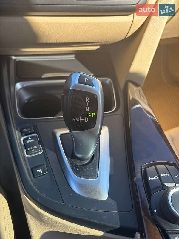 Седан BMW 3 Series 2014 в Киеве