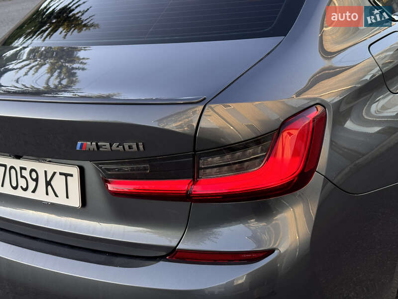 Седан BMW 3 Series 2020 в Виннице