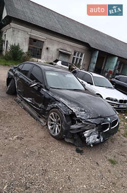 Седан BMW 3 Series 2013 в Брошневе-Осаде