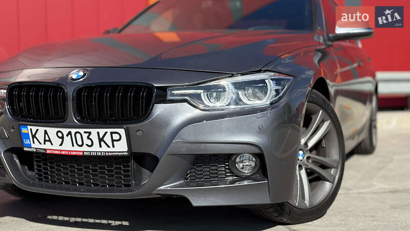 Седан BMW 3 Series 2017 в Киеве