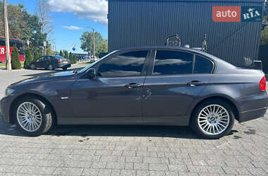 Седан BMW 3 Series 2008 в Ивано-Франковске