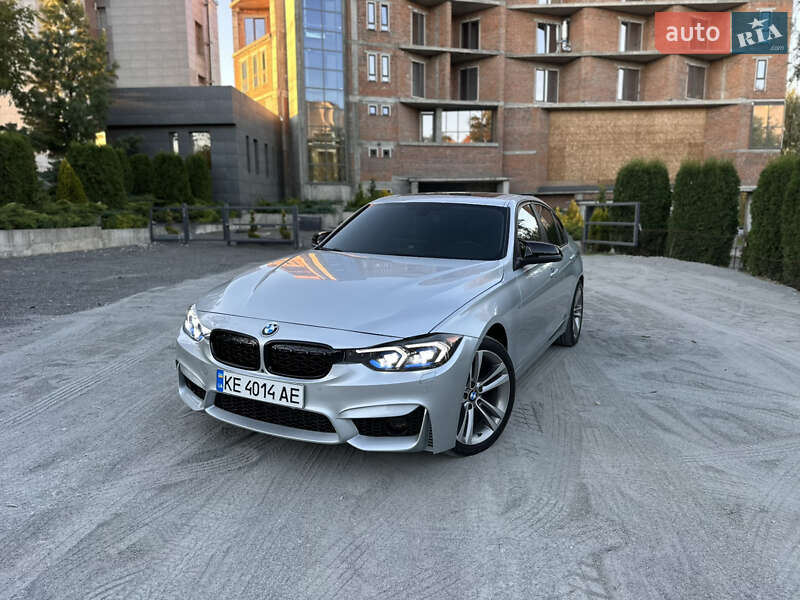 BMW 3 Series 2013