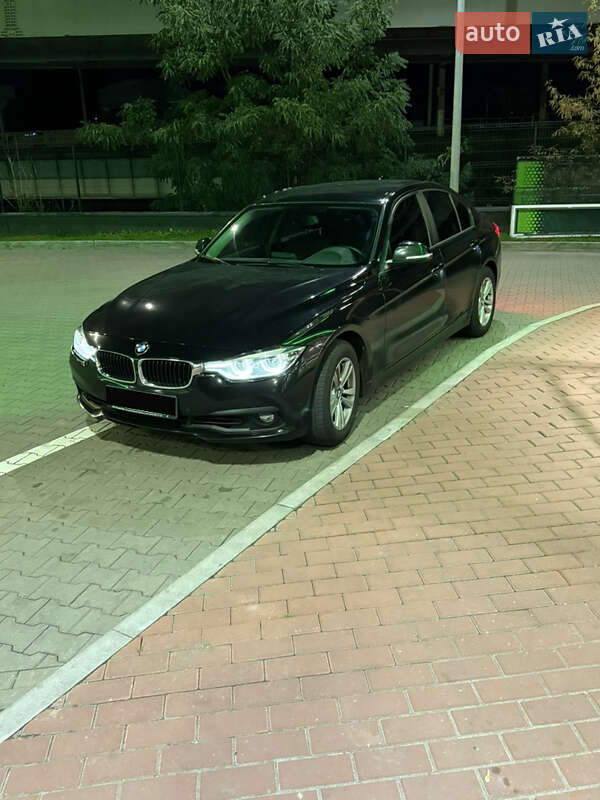 Седан BMW 3 Series 2015 в Києві