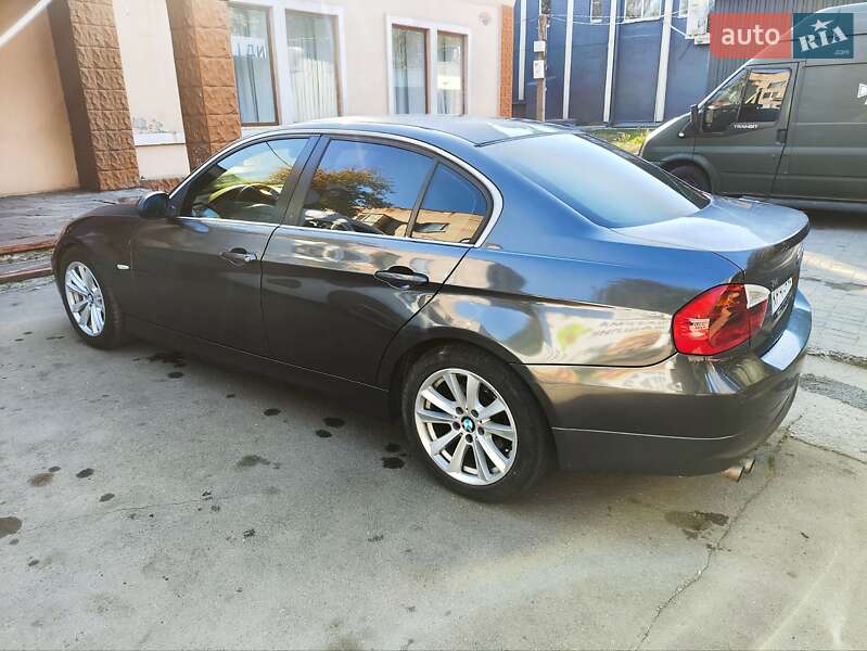 Седан BMW 3 Series 2006 в Новониколаевке фото 7 Седан BMW 3 Series 2006 в Новониколаевке