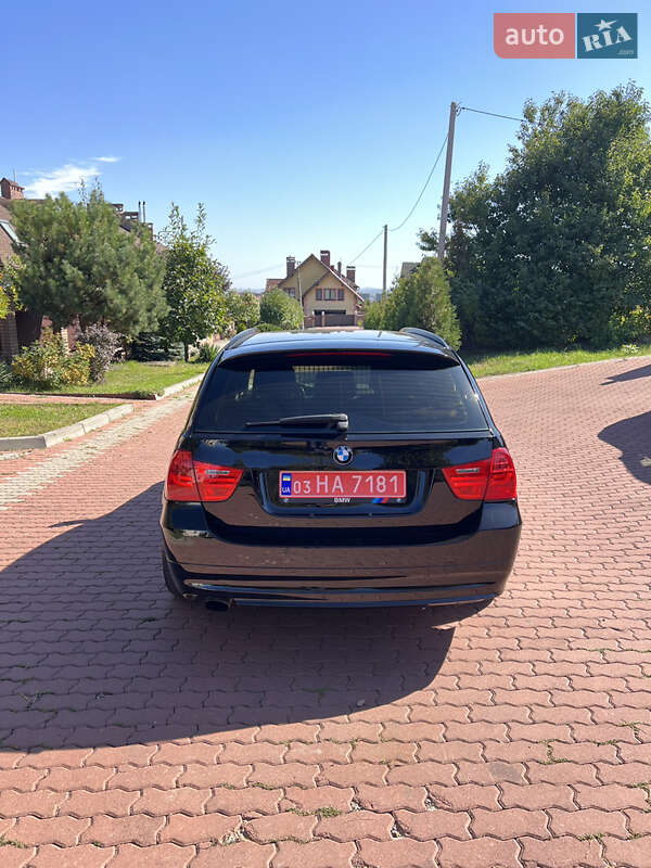 Универсал BMW 3 Series 2012 в Черновцах