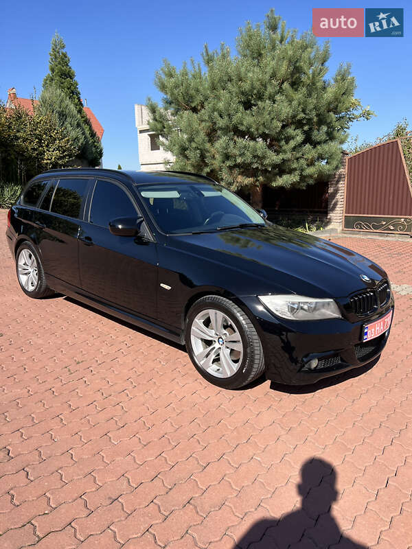 Универсал BMW 3 Series 2012 в Черновцах