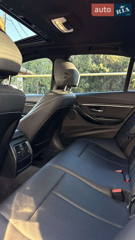 Седан BMW 3 Series 2015 в Белгороде-Днестровском фото 19 Седан BMW 3 Series 2015 в Белгороде-Днестровском