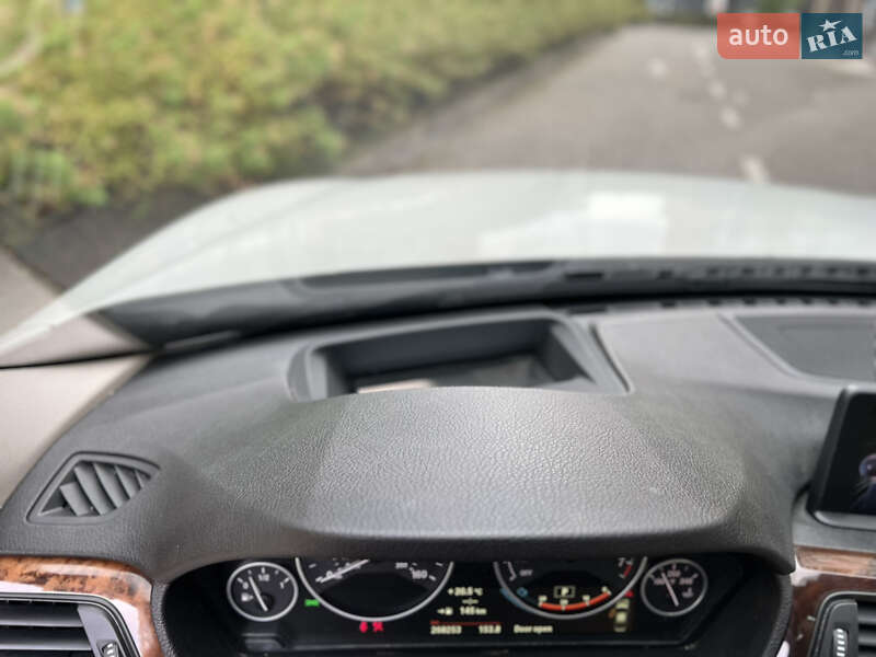 Седан BMW 3 Series 2014 в Івано-Франківську