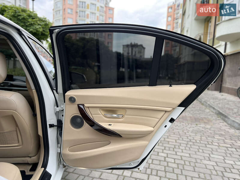 Седан BMW 3 Series 2014 в Івано-Франківську