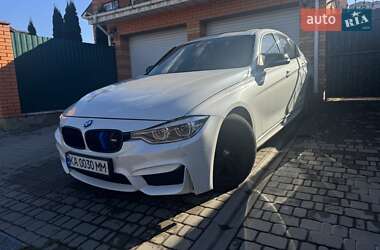 Седан BMW 3 Series 2015 в Крюківщині