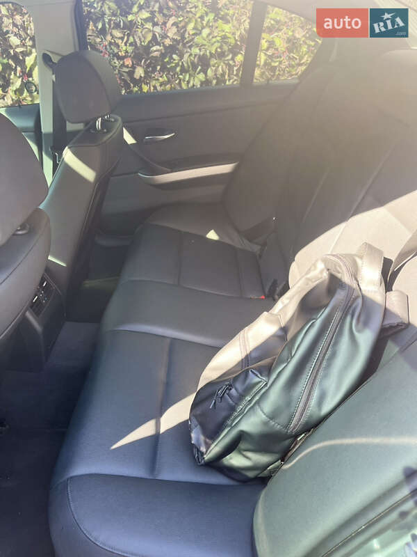 Седан BMW 3 Series 2010 в Одессе фото 26 Седан BMW 3 Series 2010 в Одессе