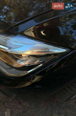 Седан BMW 3 Series 2015 в 