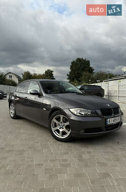 Седан BMW 3 Series 2005 в  Седан BMW 3 Series 2005 в