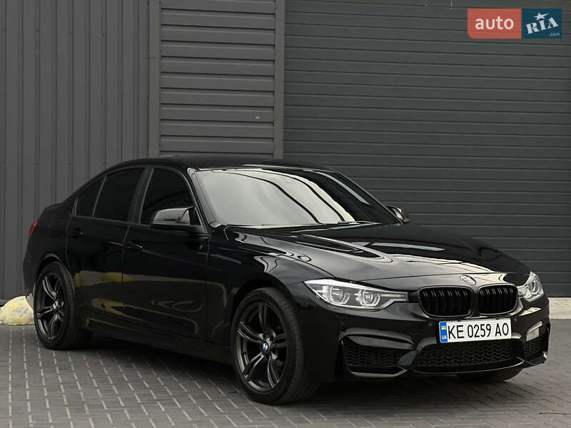 Седан BMW 3 Series 2013 в Кропивницком