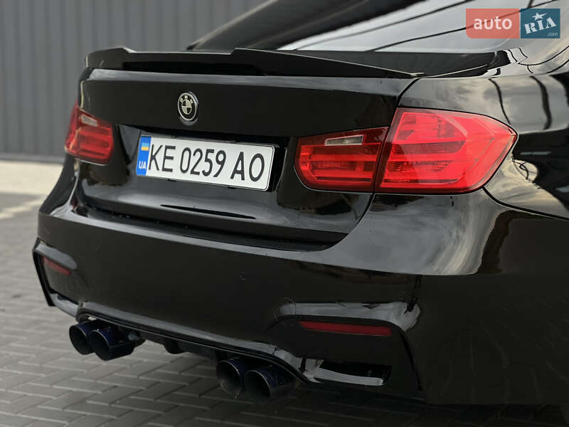 Седан BMW 3 Series 2013 в Кропивницком