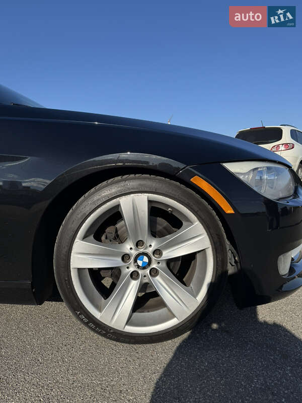 Купе BMW 3 Series 2010 в Киеве