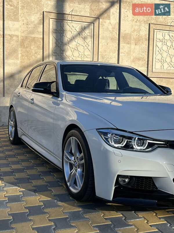 Седан BMW 3 Series 2015 в Одессе фото 4 Седан BMW 3 Series 2015 в Одессе