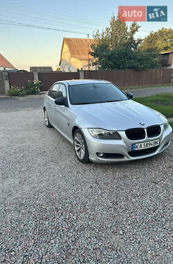 Седан BMW 3 Series 2011 в Києві
