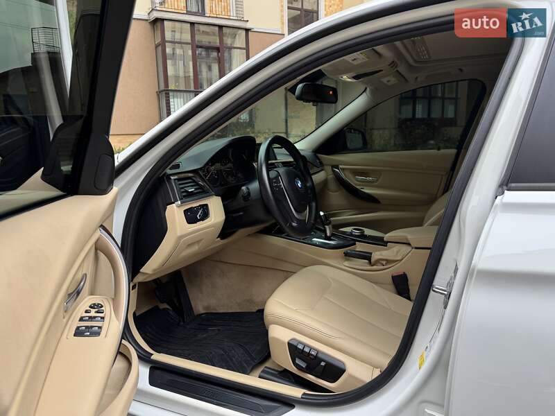 Седан BMW 3 Series 2015 в Києві
