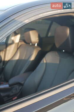Седан BMW 3 Series 2012 в 