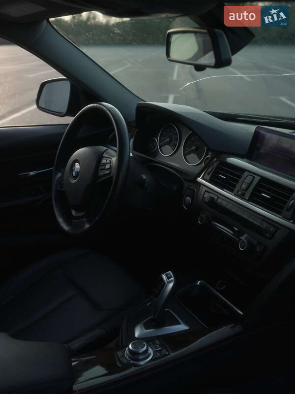 Седан BMW 3 Series 2012 в Вінниці