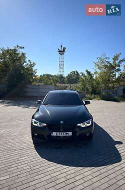 Седан BMW 3 Series 2015 в Апостолово
