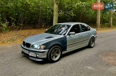 Седан BMW 3 Series 2003 в Киеве