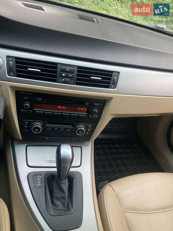 Универсал BMW 3 Series 2008 в Хмельницком фото 10 Универсал BMW 3 Series 2008 в Хмельницком