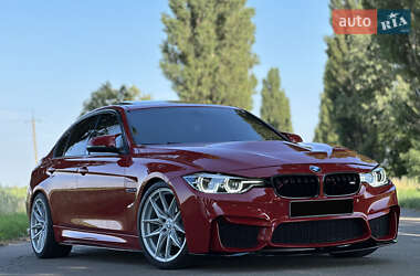 Седан BMW 3 Series 2016 в Киеве