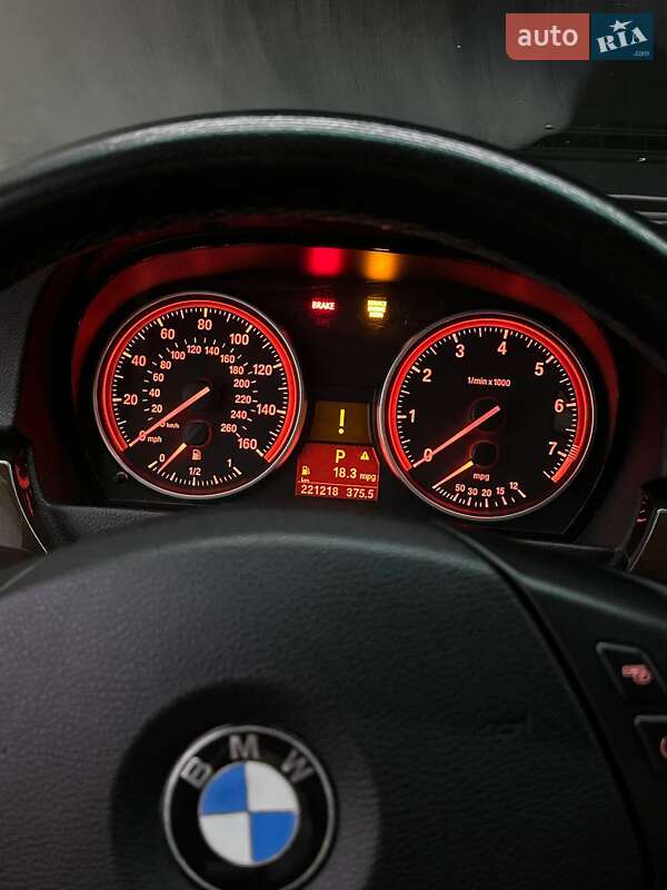 Седан BMW 3 Series 2010 в Тернополе