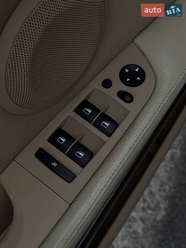 Седан BMW 3 Series 2010 в Тернополе