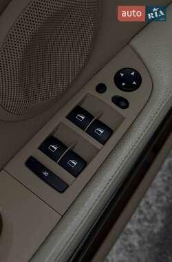 Седан BMW 3 Series 2010 в 