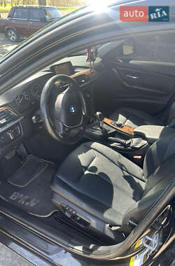 Седан BMW 3 Series 2013 в 