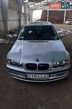Седан BMW 3 Series 2001 в Славянске